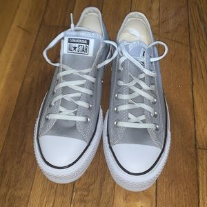 Converse brand new !!!!